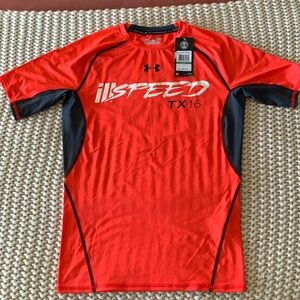 Men’s Under Armour large red compression shirt